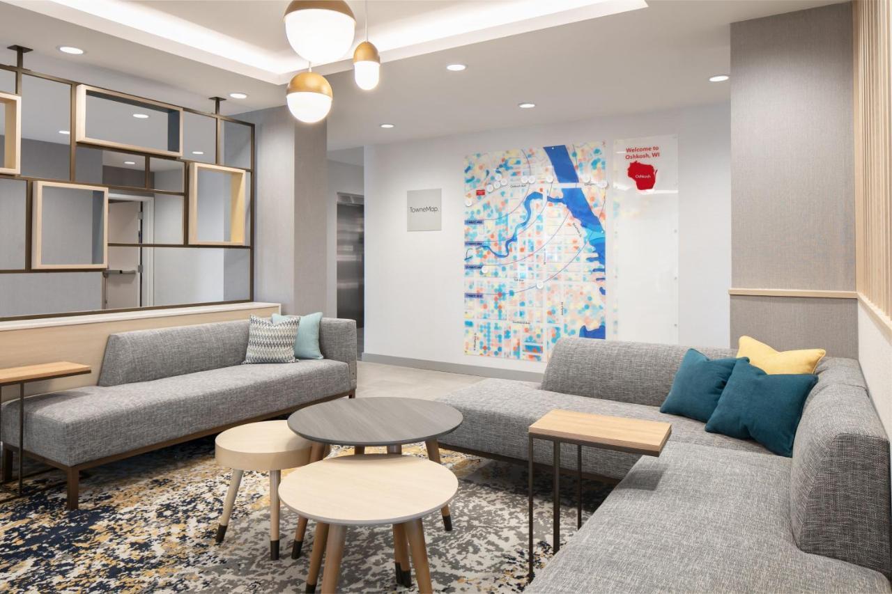 Towneplace Suites By Marriott Oshkosh Esterno foto